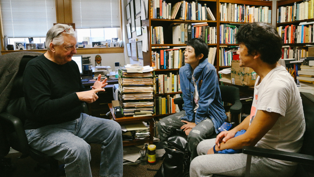 Yamazaki and Nishimura meet with Professor of English Dr. Stanley Gontarski