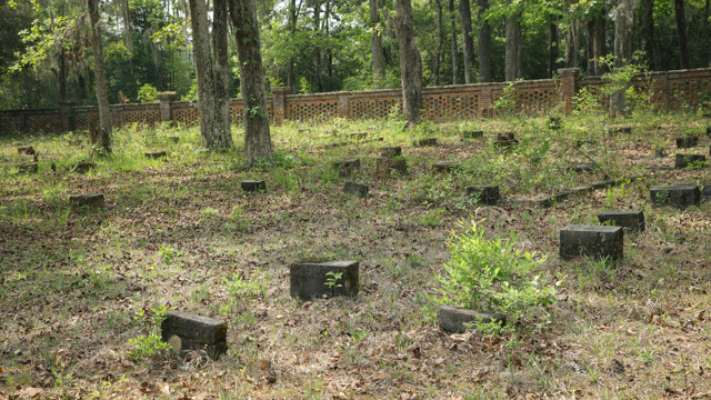 Pebble Hill Plantation cemetery containing graves of slaves and African American workers